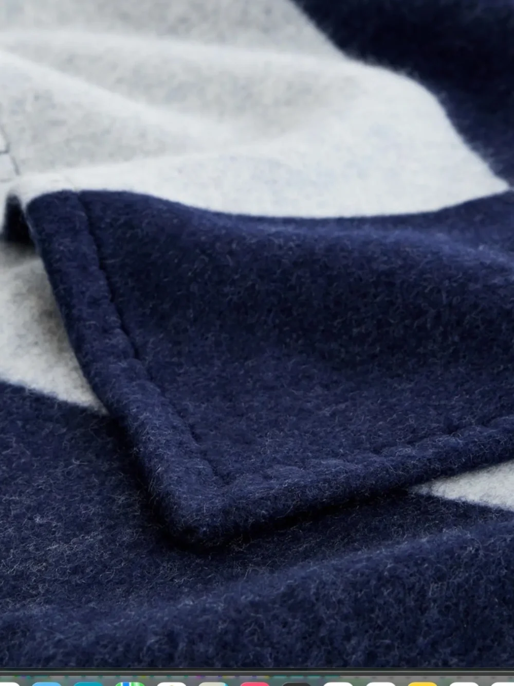 Merino Wool & Cashmere Luxury Throw navy and gray 50 x 60
